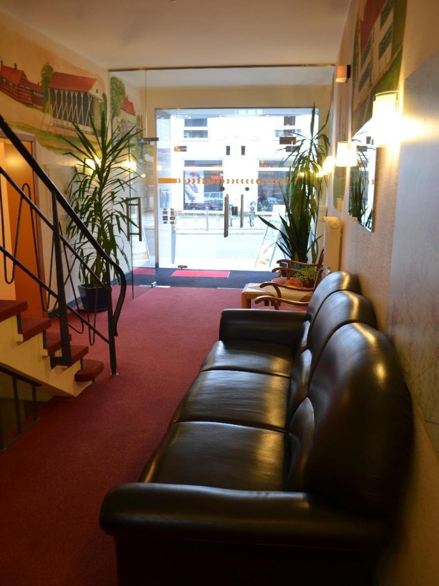 Altstadthotel-ไรเนอ ภายนอก รูปภาพ