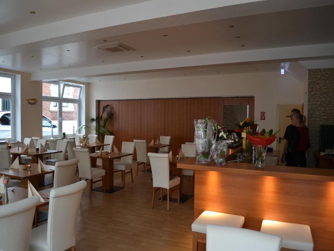 Altstadthotel-ไรเนอ ภายนอก รูปภาพ